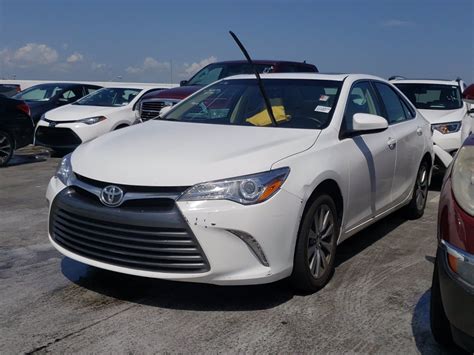 Pre Owned 2017 Toyota Camry Xle 4d Sedan In Miami T21881a Bean Auto