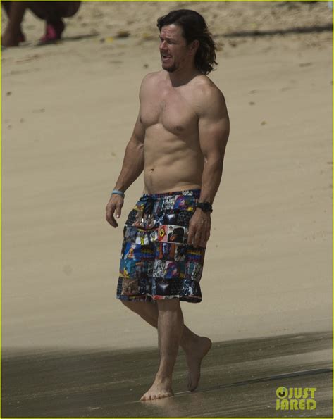 mark wahlberg continues showing off his hot body in barbados photo 3788406 mark wahlberg
