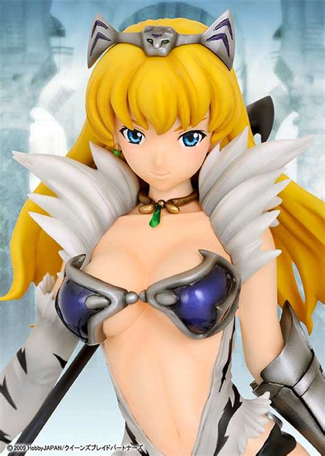 Buy Pvc Figures Queen S Blade Pvc Figure Anime Version Elina Captain Of The Royal Guard