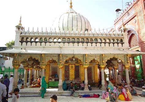 The 10 Best Hazrat Nizamuddin Auliya Dargah Nizamuddin Dargah Tours