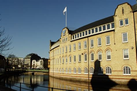 Det brinner kraftigt i en industrifastighet i centrala borås. Hotell i Borås | Scandic Hotels