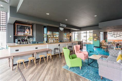 If you have queries about a recent or upcoming stay please. Brighton Hotel: Photo Gallery | Jurys Inn