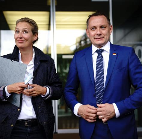 In unserer übersicht finden sie aktuelle umfragen, porträts der spitzenkandidaten die wahl zum 8. Umfrage: AfD zieht auch in Sachsen-Anhalt an der CDU ...