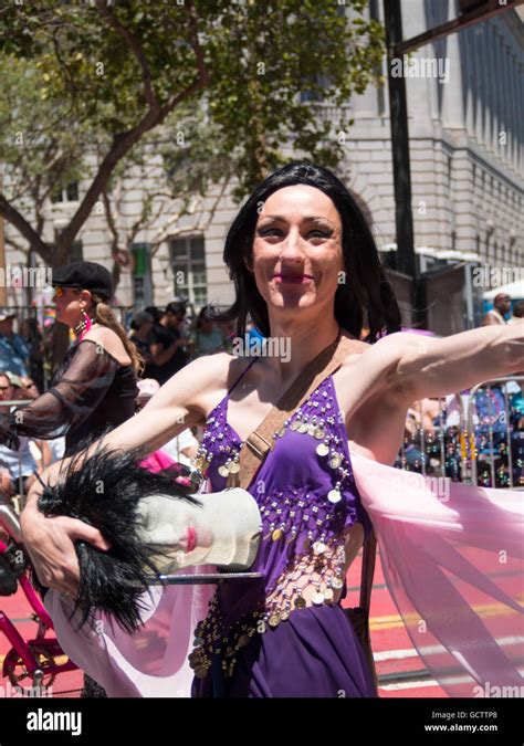 Drag Queen In San Francisco Pride Parade 2016 Stock Photo Alamy