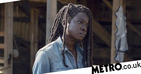The Walking Dead Shares First Look At Pregnant Michonne Metro News