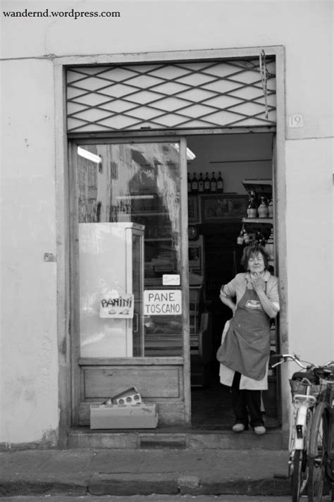 ;) die sehr freundlichen vermieter haben uns via whatsapp gut zur wohnung gelost, wo sie uns in empfang nahmen. Essen, Aperitivo und Wohnen in Florenz: Tipps für ...