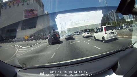 Hotel darulaman alor setar ⭐ , malaysia, alor setar, lot 1590 jalan tunku ibrahim: VIDEO 1 19-12-2019 CAR CRASH AT FRONT AMAM CENTRE ALOR ...