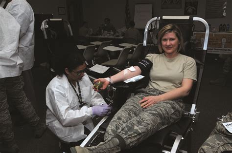 Saving Lives One Pint At A Time 445th Airlift Wing Article Display