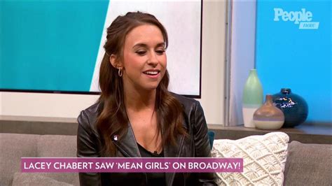 The Og Gretchen Wieners Lacey Chabert Saw Mean Girls On Broadway