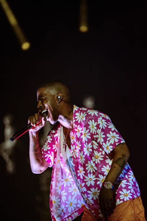 From Rolling Loud Miami Kanye Makes Surprise Appearance After Kid Cudi