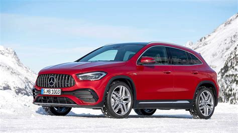 Aside from having more amg. 2021 Mercedes GLA Debuts With 302-HP AMG 35, Car Wash ...