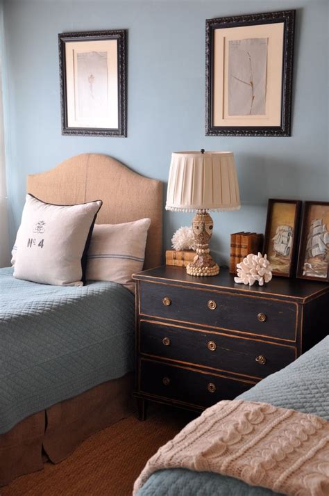 That's why we've gathered 10 chic options guaranteed to create balance to your sanctuary. Unique Bedroom Nightstand Ideas | Driven by Decor