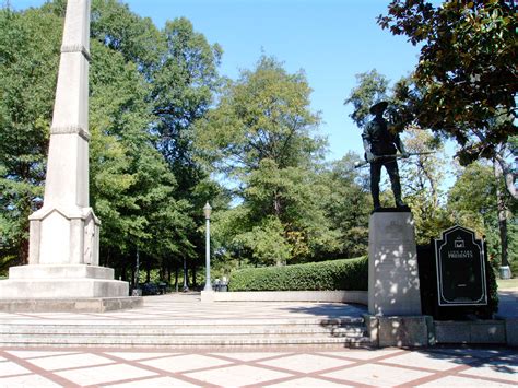 Birmingham Councilor Urges Mayor To Remove Confederate Monuments