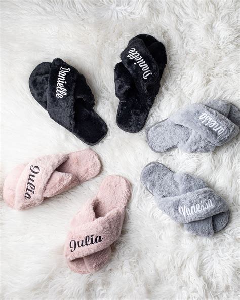 Personalized Bride Slippers Bridesmaid Slippers Wedding Etsy