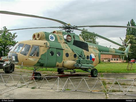Design work began in 1960, and the first prototype. Vrtulník 0818 - Mil Mi-8 :: Helidat.cz