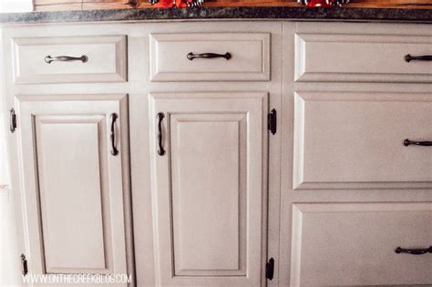 We also have sliding door hardware and hinges for glass doors, inset doors and shutters, freestanding screens, and even a solid brass hinge for use on a butler's tray. New Kitchen Cabinet Hinges | Cabinet hinges, Kitchen ...