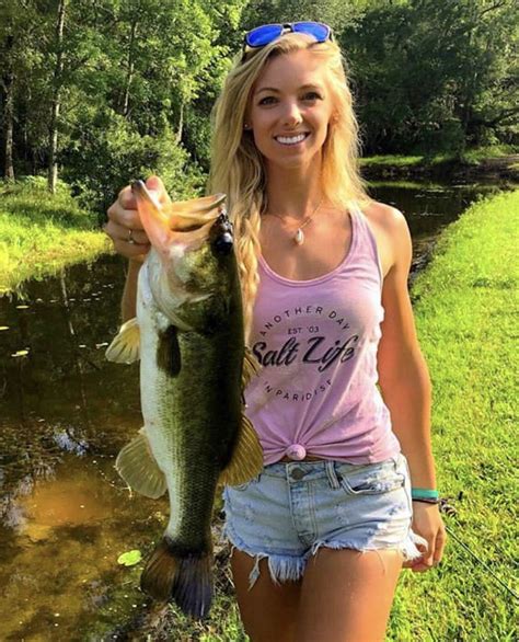 Top 94 Pictures Pictures Of Women Fishing Superb