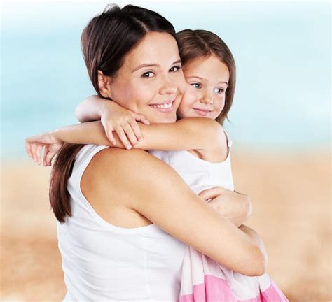 Premium Photo Happy Mother And Daughter Hugging