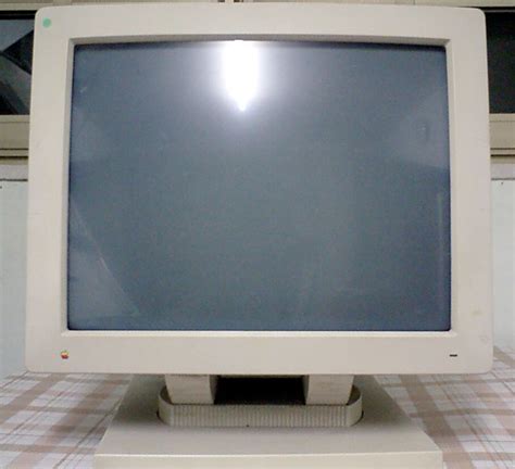 Macintosh Two Page Monochrome Monitor Specs And Requirements