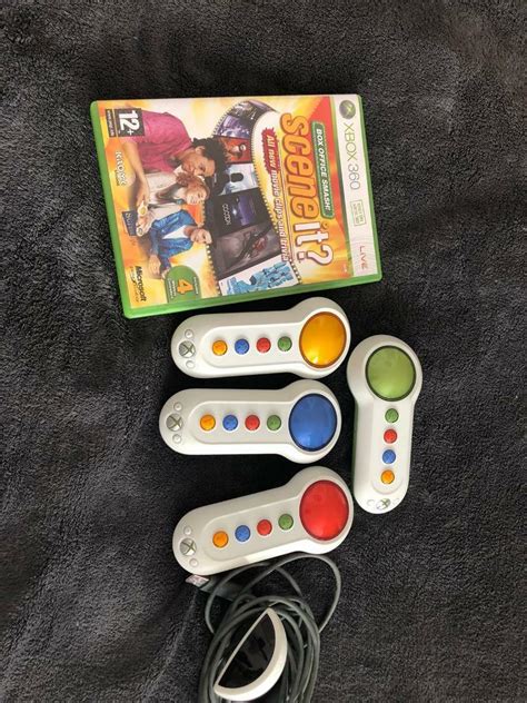 Xbox 360 trivia quiz game and controllers | in Netley Abbey, Hampshire