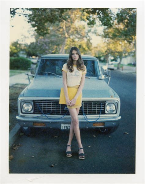 32 Cool Polaroid Prints Of Teen Girls In The 1970s Usahistorical
