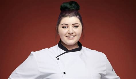 Hells Kitchen Season 19 Is Here Lets Meet The Chefs