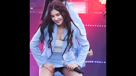 Share a gif and browse these related gif searches. Nancy momoland smile - YouTube