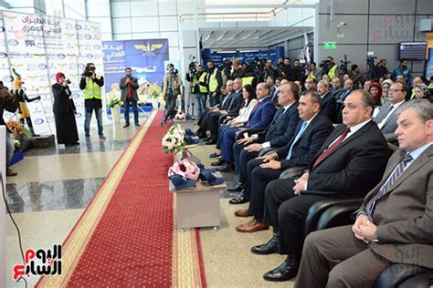 ويتكون مطار برنيس الدولي من ممر بطول 3650 مترًا وعرض 60 مترًا، وترمك مدني يسع نحو 8 طائرات، وصالة ركاب بسعة 600 راكب في الساعة، وبرج للمراقبة بارتفاع 58 مترًا و47 منشأً. وزير الطيران المدنى: افتتاح مطار العاصمة الإدارية فى أبريل ...