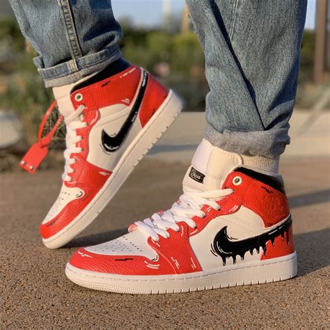 Nike Jordan 1 Custom Cartoon Swoosh Nero Llab Scarpe Personalizzate