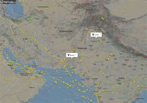 حریم هوایی پاکستان به روی پروازهای غیرنظامی باز شد Bbc News فارسی