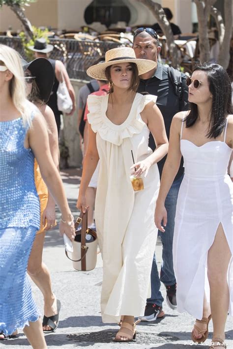 Selena Gomez Wears Maxi Dress And Sandals In Italy Popsugar Fashion