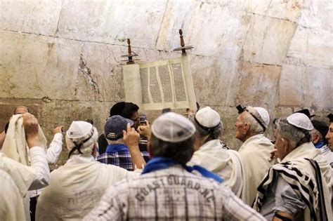 Holocaust Survivors Have Bar Mitzvah At Western Wall