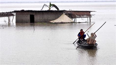 Flood In Assam Hits 113 People Affecting Over 56 Lakh People Dnn