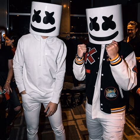 Shawn mendes và marshmello tuy 2 nhưng thực chất là 1? Pin on