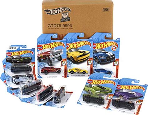 Hot Wheels Muscle Mania Pack Mini Collection Scale Muscle Cars With Authentic Sculpt