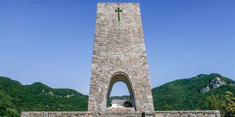 Stazzema is a comune (municipality) in the province of lucca in the italian region tuscany, located about 80 kilometres (50 miles) northwest of florence and about 25 km (16 mi) northwest of lucca. Stazzema. Parco Nazionale per la Pace.
