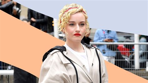 Julia Garner On Inventing Anna Meeting The Real Anna Delvey And The