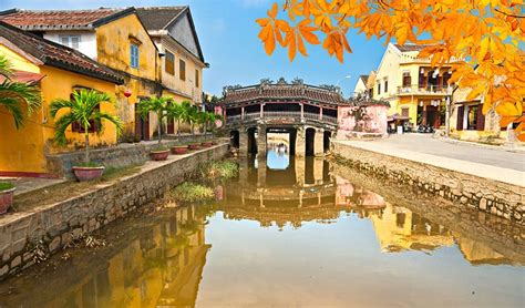See The Delightful Japanese Covered Bridge Hoi An Hoi An Travel Guide