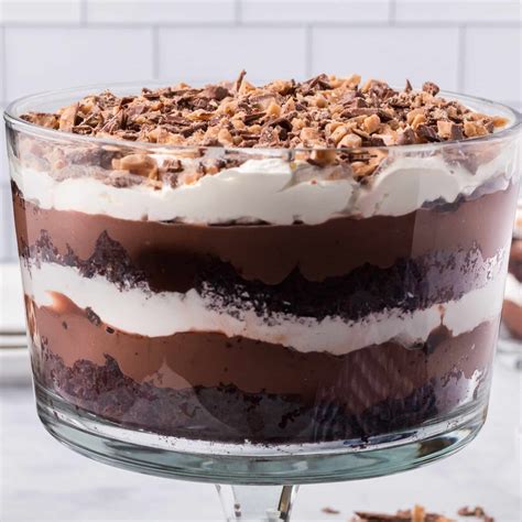 Chocolate Trifle With Pound Cake