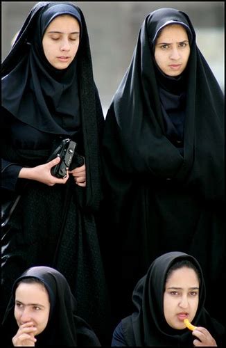 hijab chador girl iranian chador girl ihijab flickr