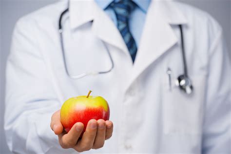 An Apple A Day May Not Keep The Doctor Away But Its A Healthy Choice Anyway Harvard Health