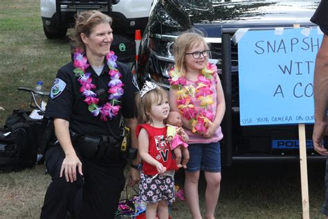National Night Out Brings Communities Together Pine And Lakes Echo