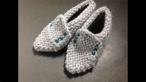 Sep 09, 2011 · the purl stitch differs from the knit stitch in two fundamental ways: How to Loom Knit Slippers for Winter (DIY Tutorial) - YouTube