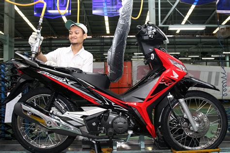 Beli produk velg supra x 125 berkualitas dengan harga murah dari berbagai pelapak di indonesia. Stripping Baru Honda Supra X 125 FI, Motor Bebek Jagoan Honda