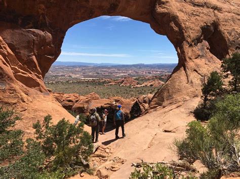 6 Day Guided Hiking Tour In Canyonlands And Arches National Parks