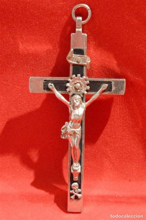 Antiguo Crucifijo De Mano Metalico Y Madera Ebonizada 10cmx5cm