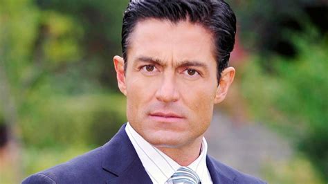 Fernando bravo contó que hizo un programa de radio en calzoncillos y recordó la insólita anécdota. Tiene Hijos Fernando Colunga