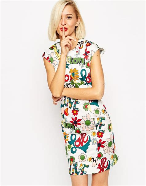 Love Moschino Sleeveless Shift Dress In Floral Love Print Latest Fashion Clothes Sleeveless