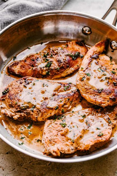 Juicy Skillet Balsamic Chicken Breasts Easy Weeknight Recipes