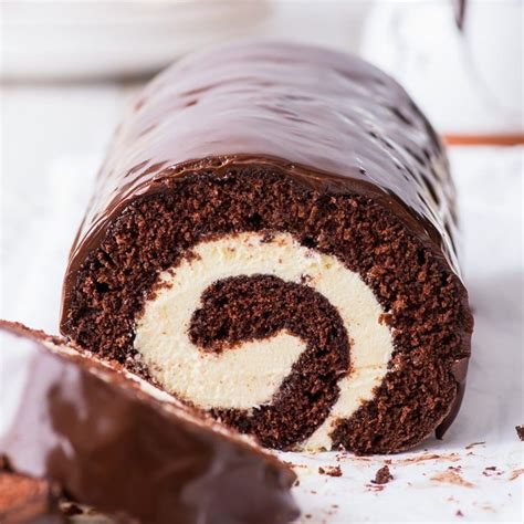 A Simple Recipe For The Most Indulgent Chocolate Swiss Roll With A
